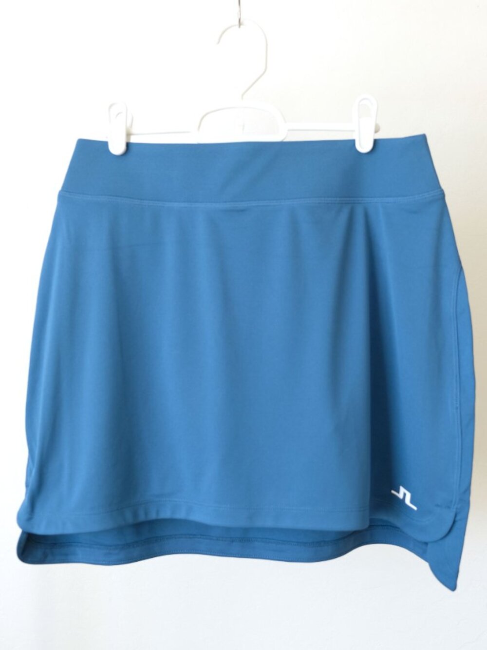 J.Lindeberg Golf Skirt Bundle: Amy in Dark Blue, Alesia in Topo Asphalt, Medium - Picture 8 of 15